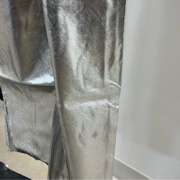 Express Silver Metallic Pants Size 6 - Picture 6 of 6